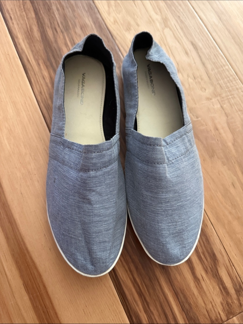 Vagabond Men’s Casual Slip-On Loafers in Light Gray, size EU 38/US 7.5